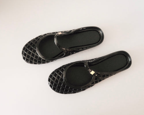 Dolly Black