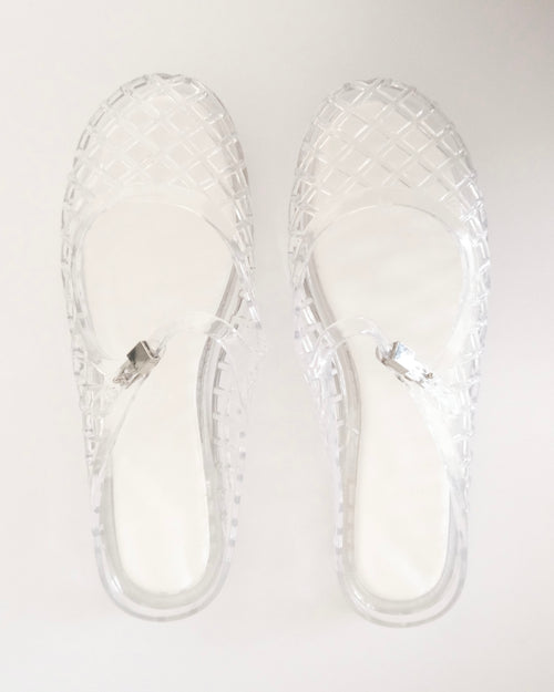 Dolly Clear